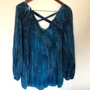 | Soft Surroundings | Waterfall Criss Cross Tunic